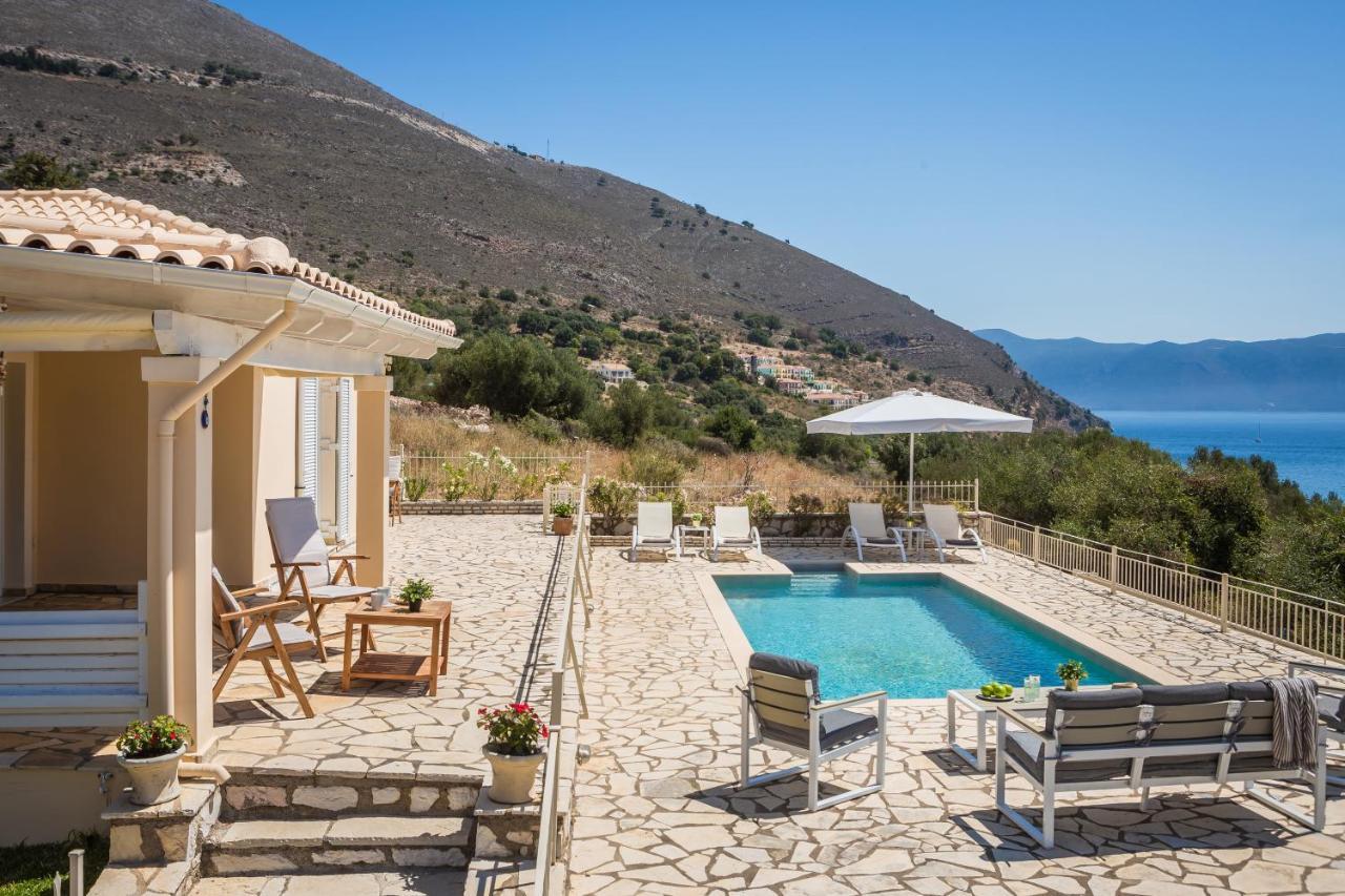 Villa Irida Agia Efimia Bagian luar foto