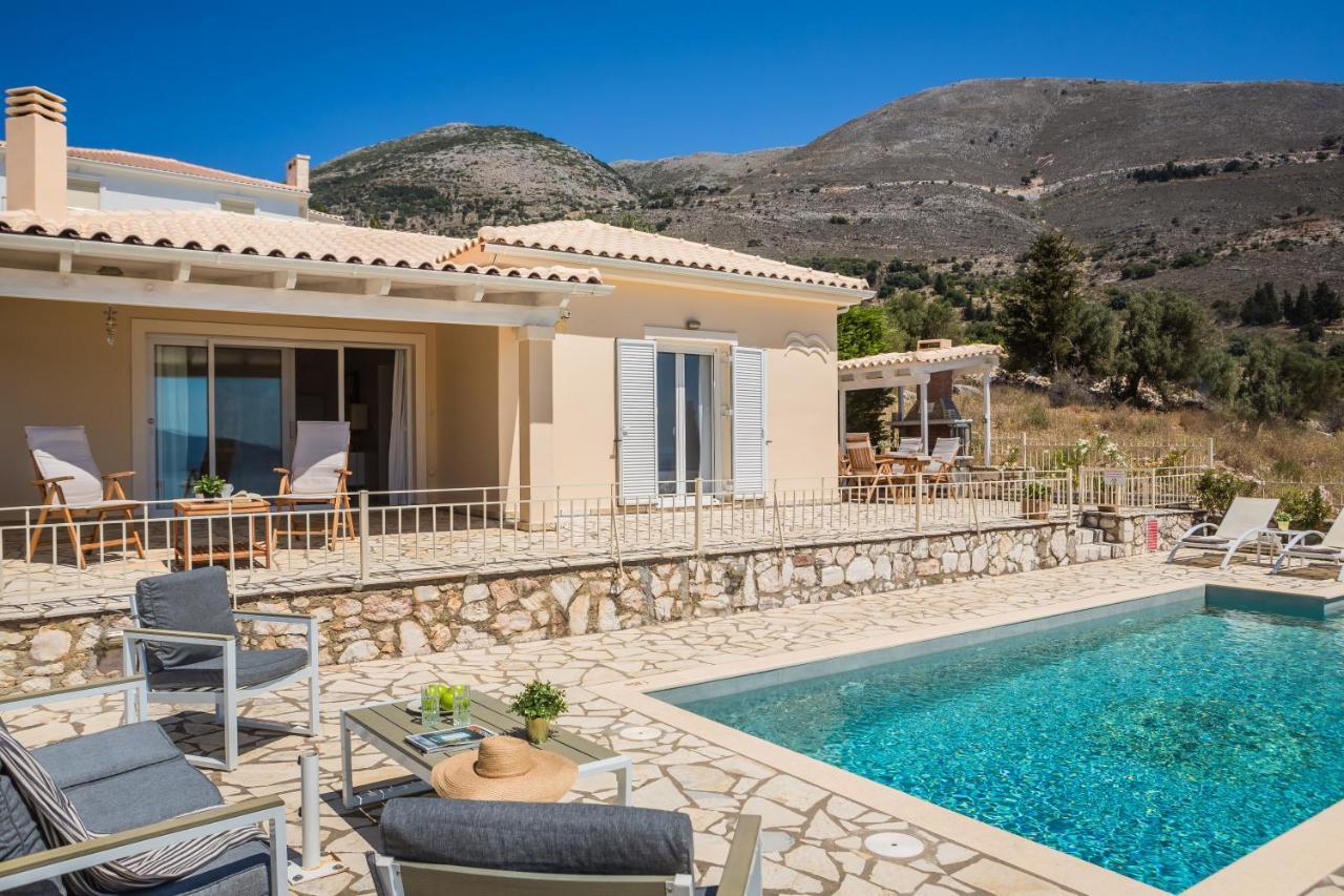 Villa Irida Agia Efimia Bagian luar foto