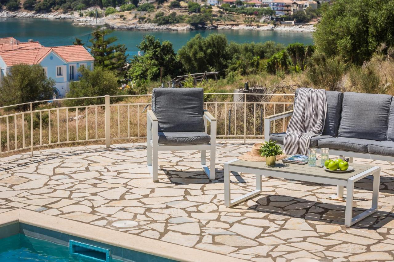 Villa Irida Agia Efimia Bagian luar foto
