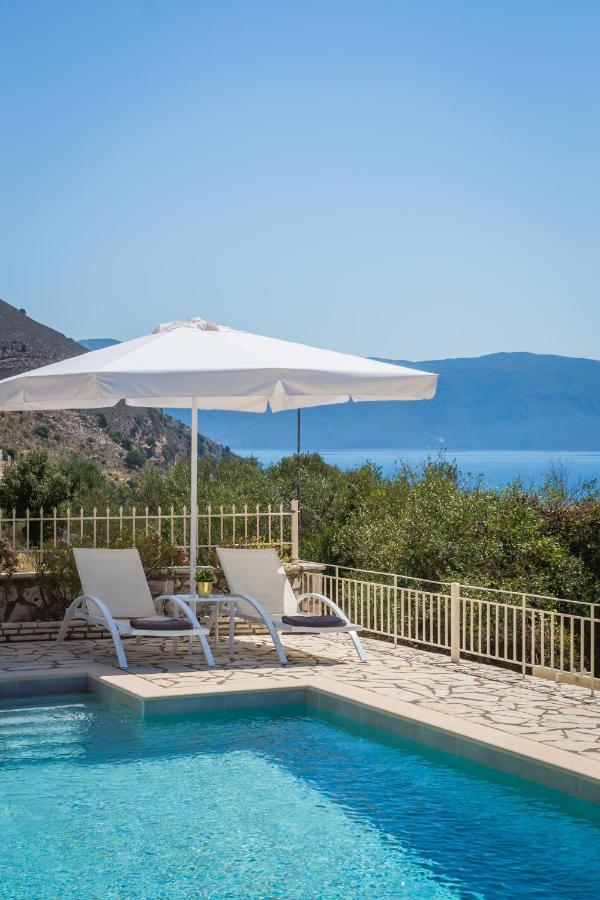 Villa Irida Agia Efimia Bagian luar foto