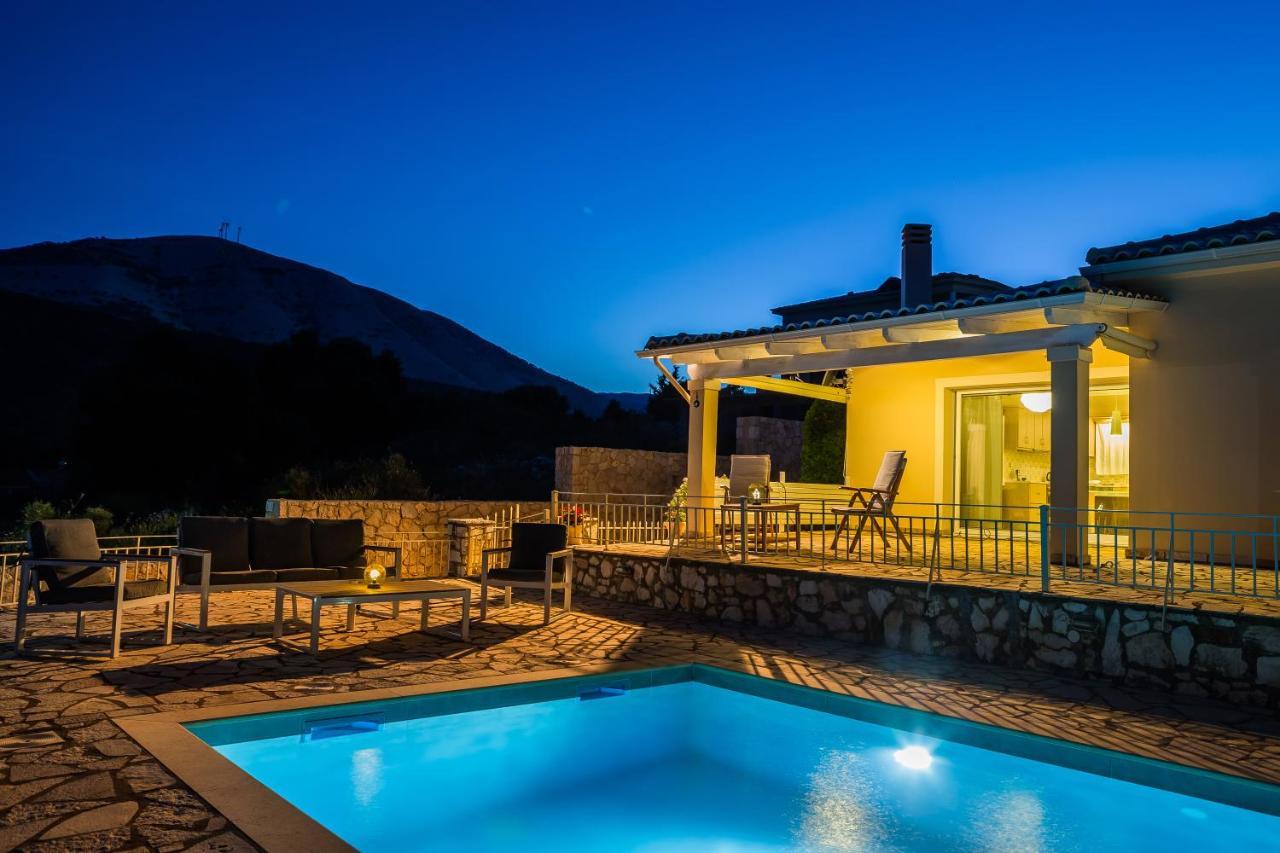 Villa Irida Agia Efimia Bagian luar foto