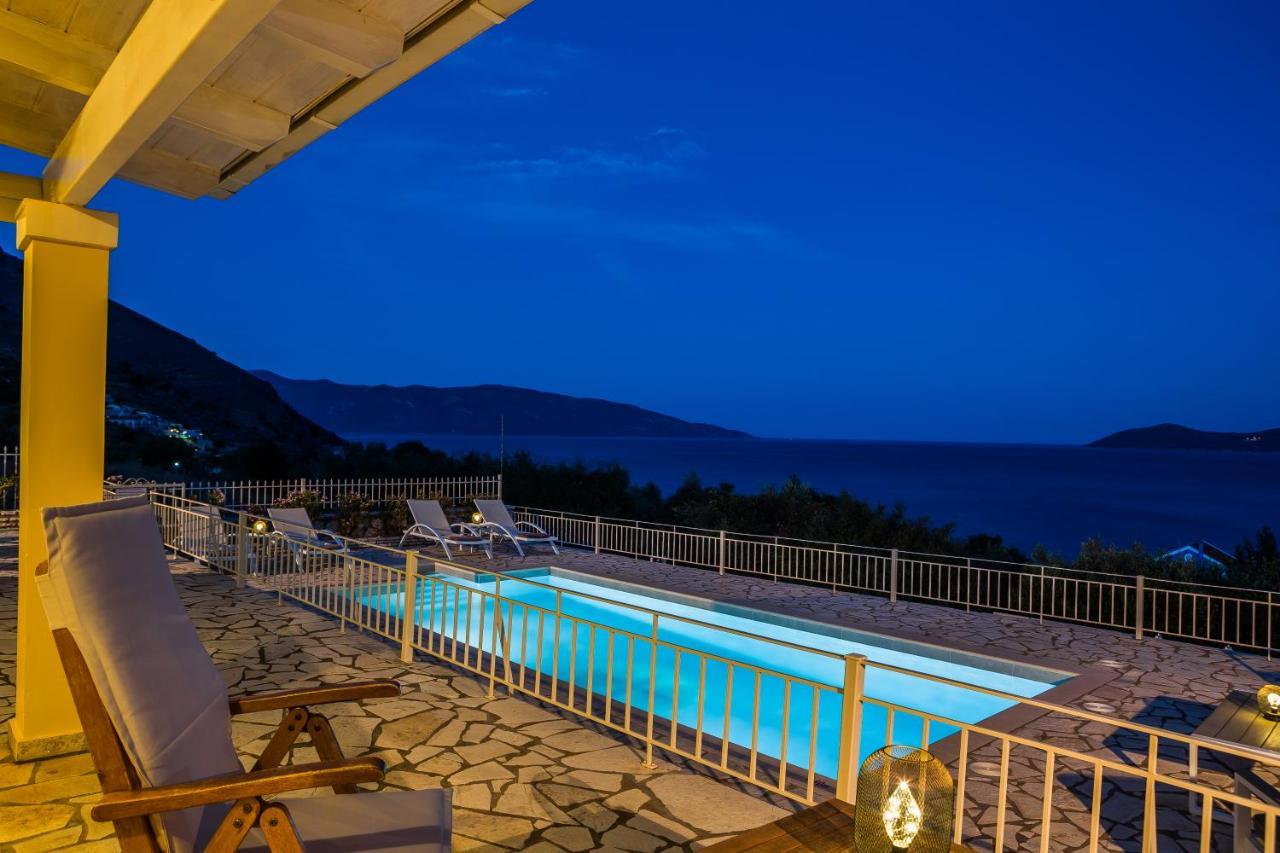 Villa Irida Agia Efimia Bagian luar foto